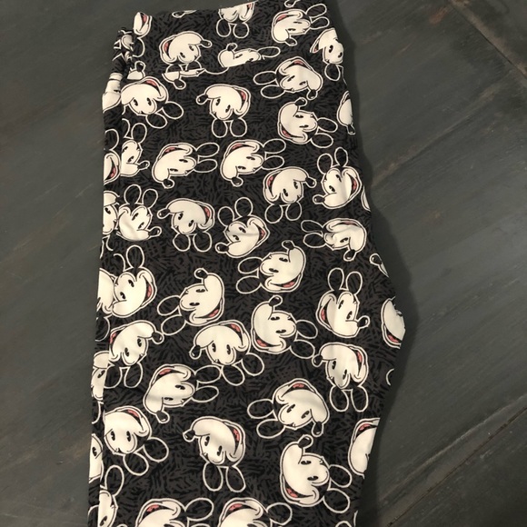 LuLaRoe Pants - Disney Mickey Mouse LuLaRoe Tall & Curvy leggings
